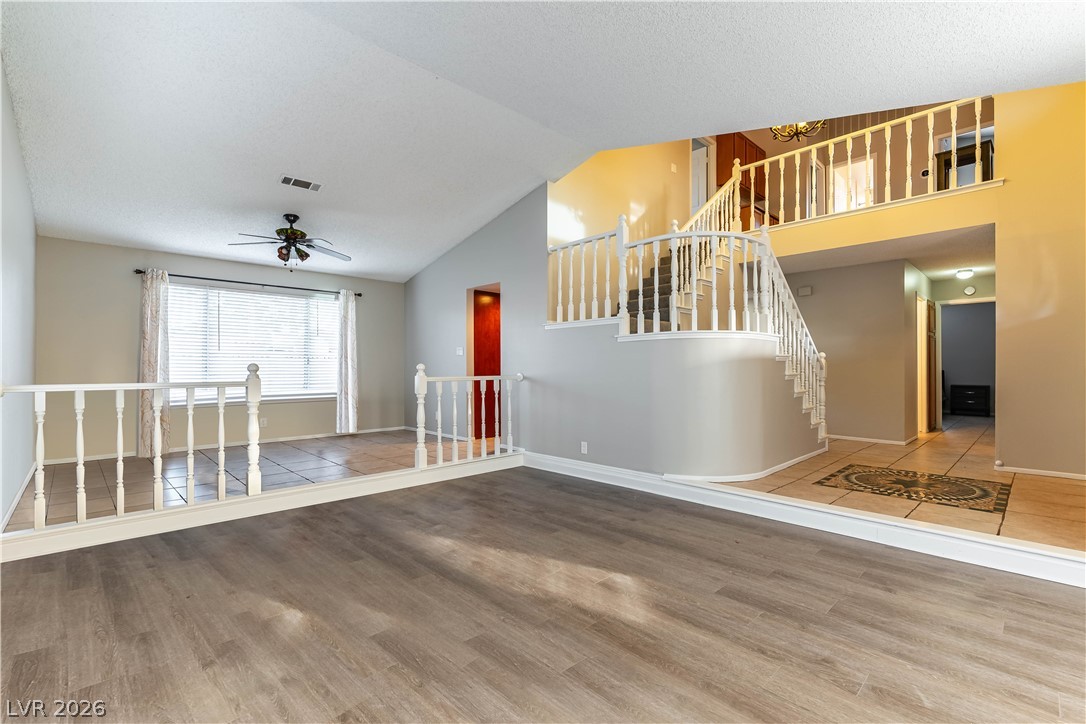 Photo 4 of 7384 Edgewater Lane