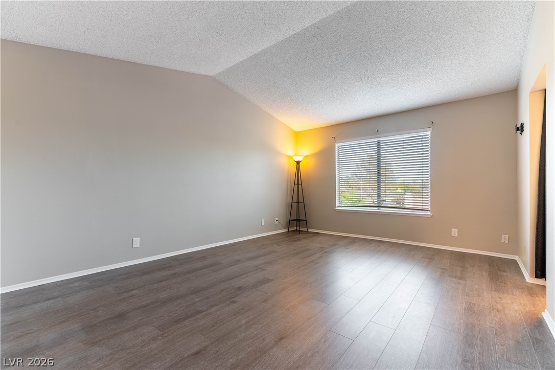 Photo 13 of 29, 7384 Edgewater Lane