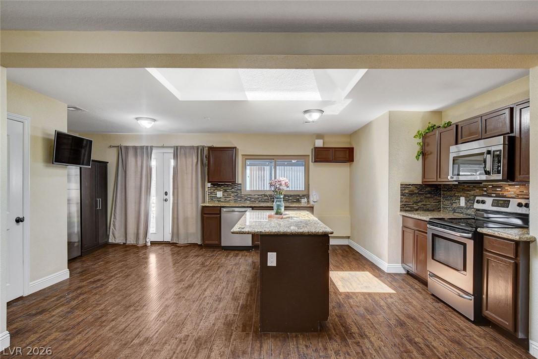 Photo 5 of 672 8th Street