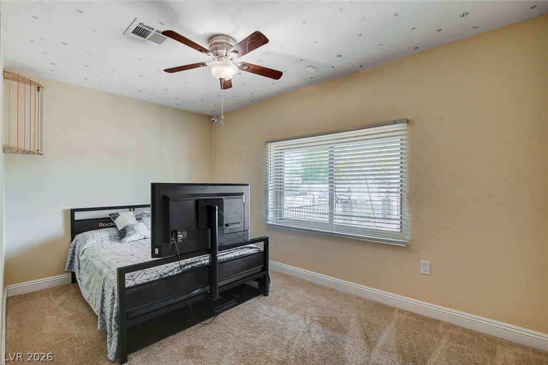 Photo 11 of 23, 672 8th Street