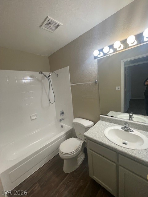 Photo 11 of 14, 5046 S Rainbow Boulevard #104
