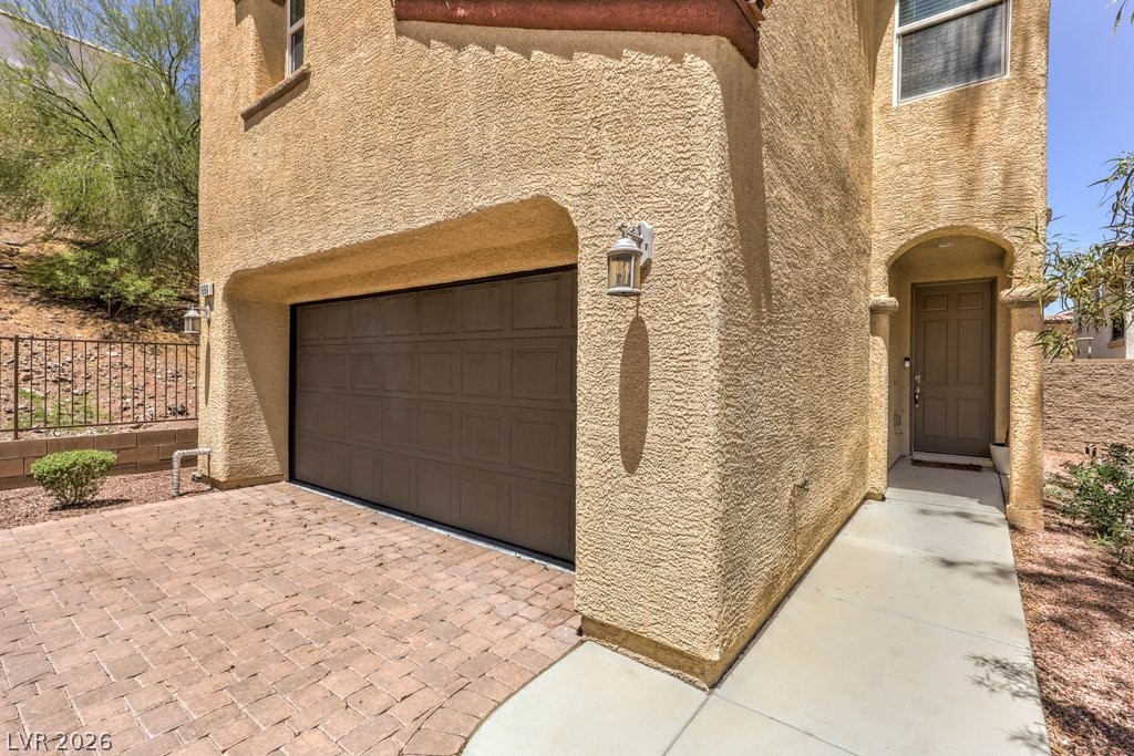 Photo 5 of 1556 Otero Valley Court