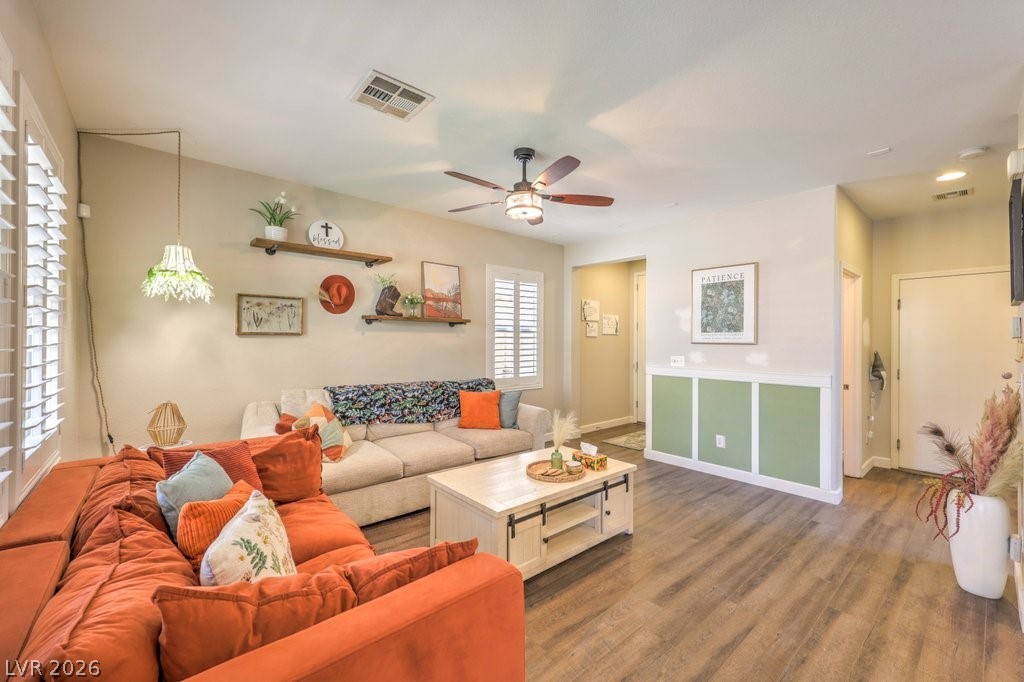 Photo 8 of 42, 1556 Otero Valley Court