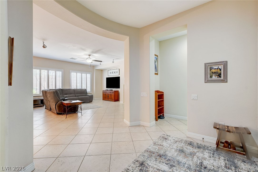 Photo 3 of 7521 Java Sparrow Street
