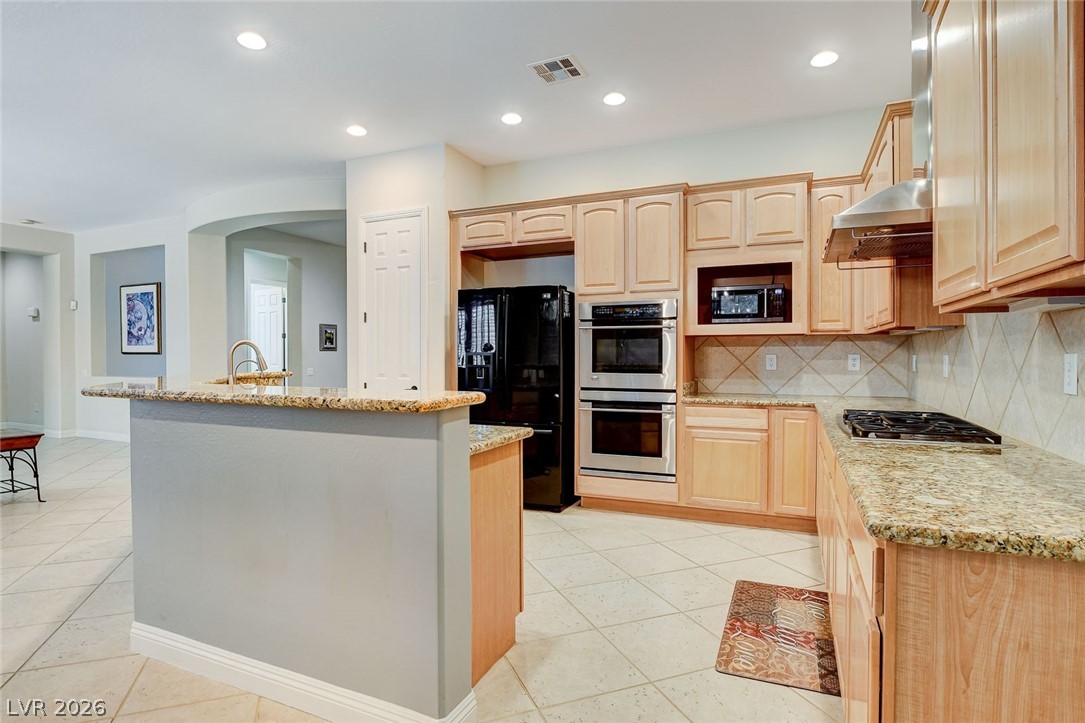 Photo 10 of 59, 7521 Java Sparrow Street