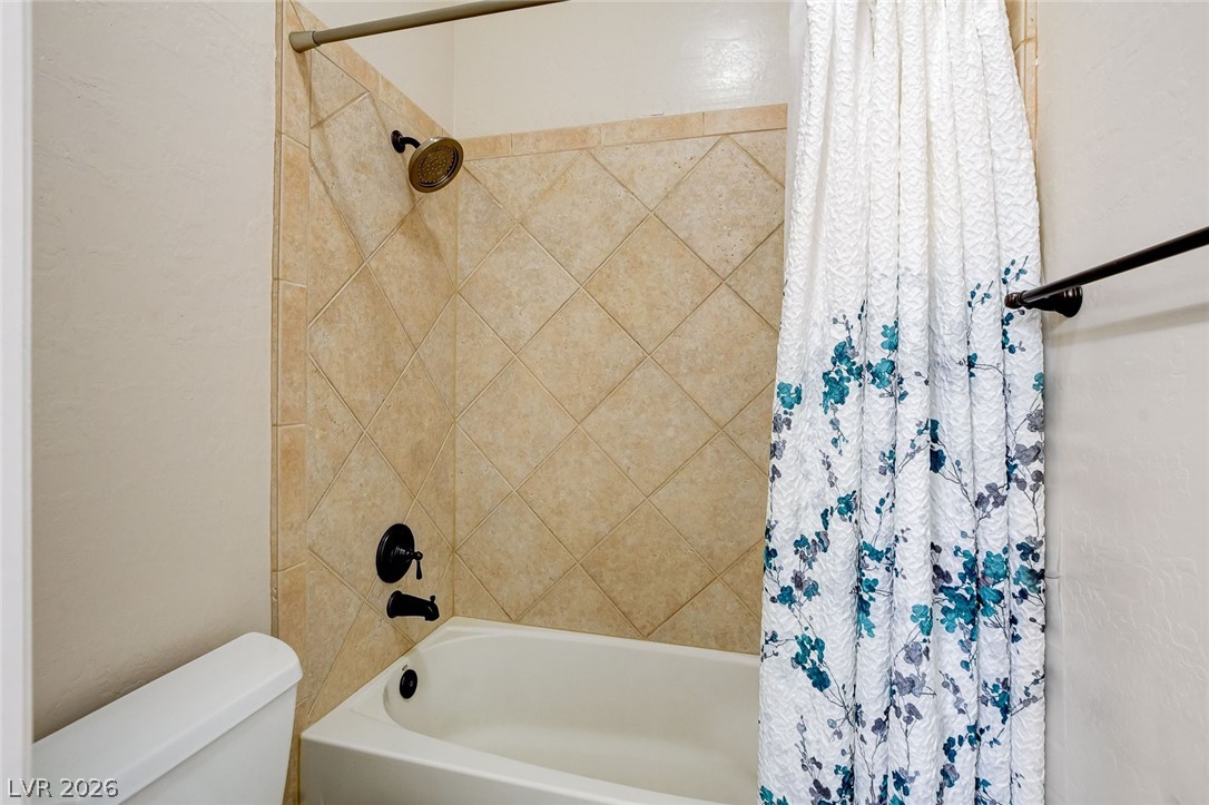 Photo 39 of 59, 7521 Java Sparrow Street