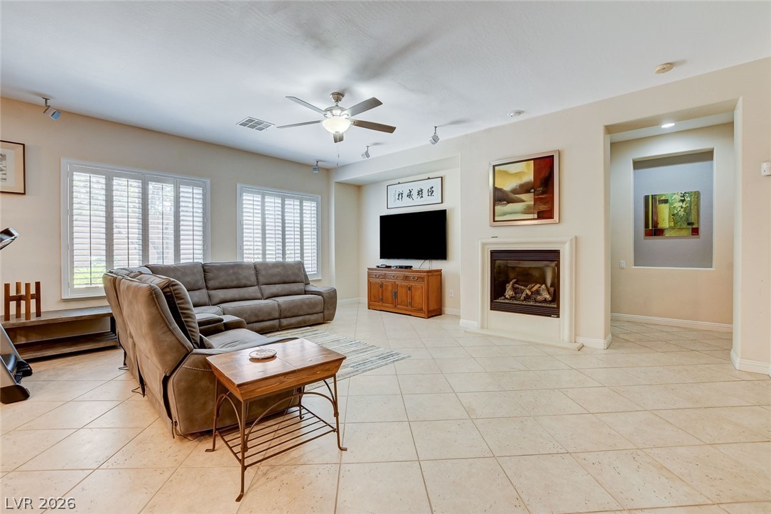 Photo 15 of 59, 7521 Java Sparrow Street