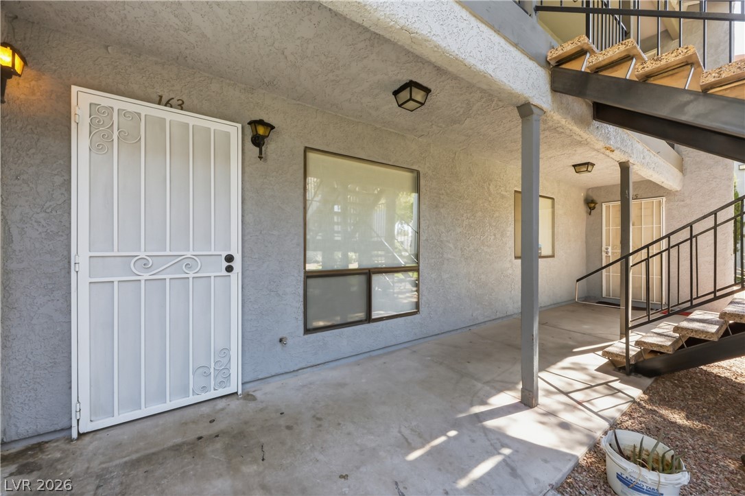 Photo 20 of 25, 5159 Caliente Street #163