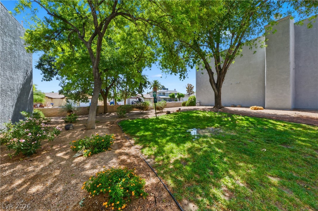 Photo 23 of 25, 5159 Caliente Street #163