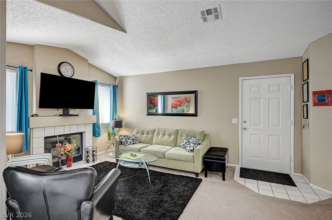 Photo 3 of 7905 Lago Vista Lane #203