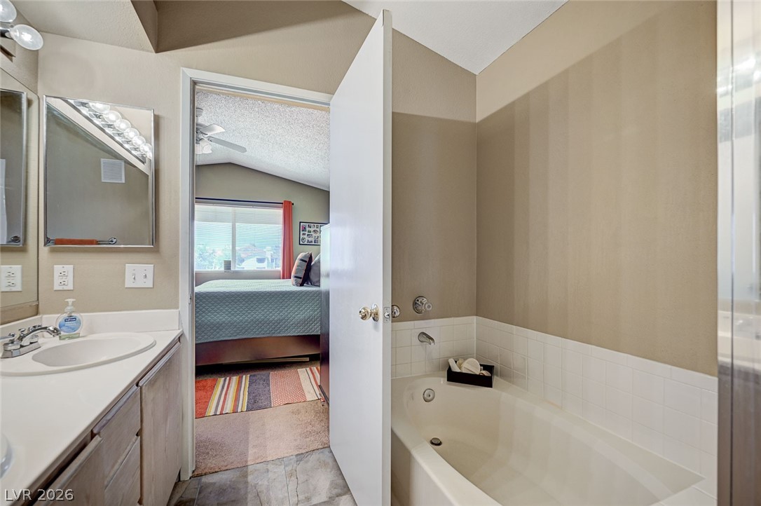 Photo 25 of 48, 7905 Lago Vista Lane #203
