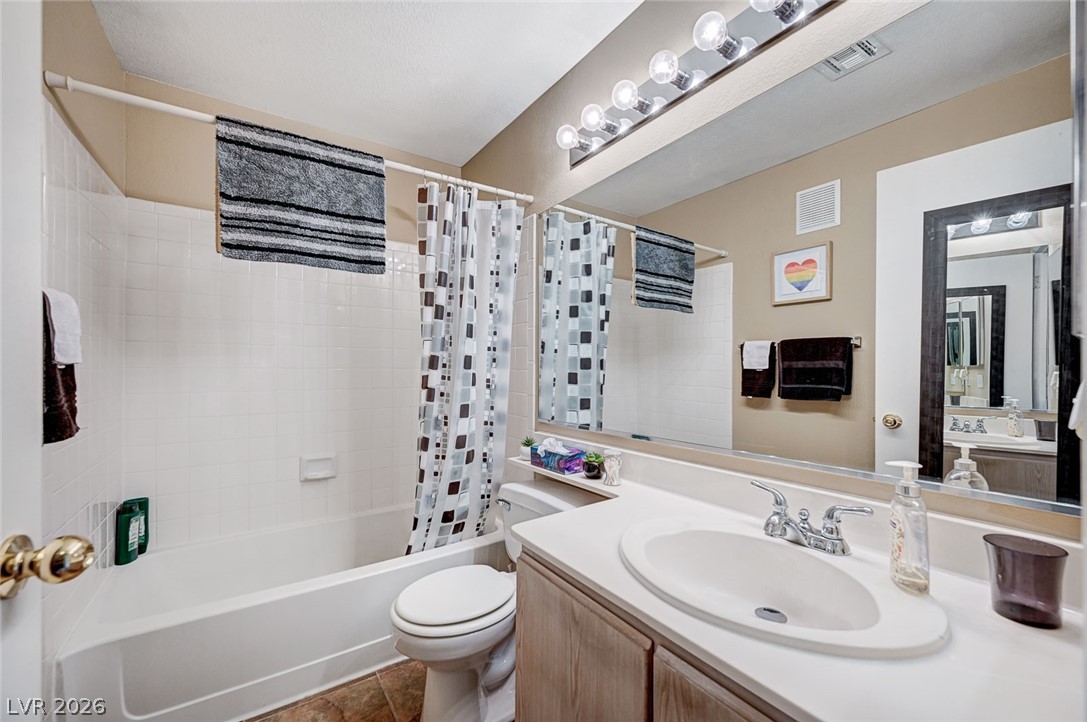 Photo 31 of 48, 7905 Lago Vista Lane #203