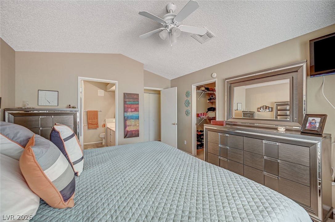 Photo 22 of 48, 7905 Lago Vista Lane #203