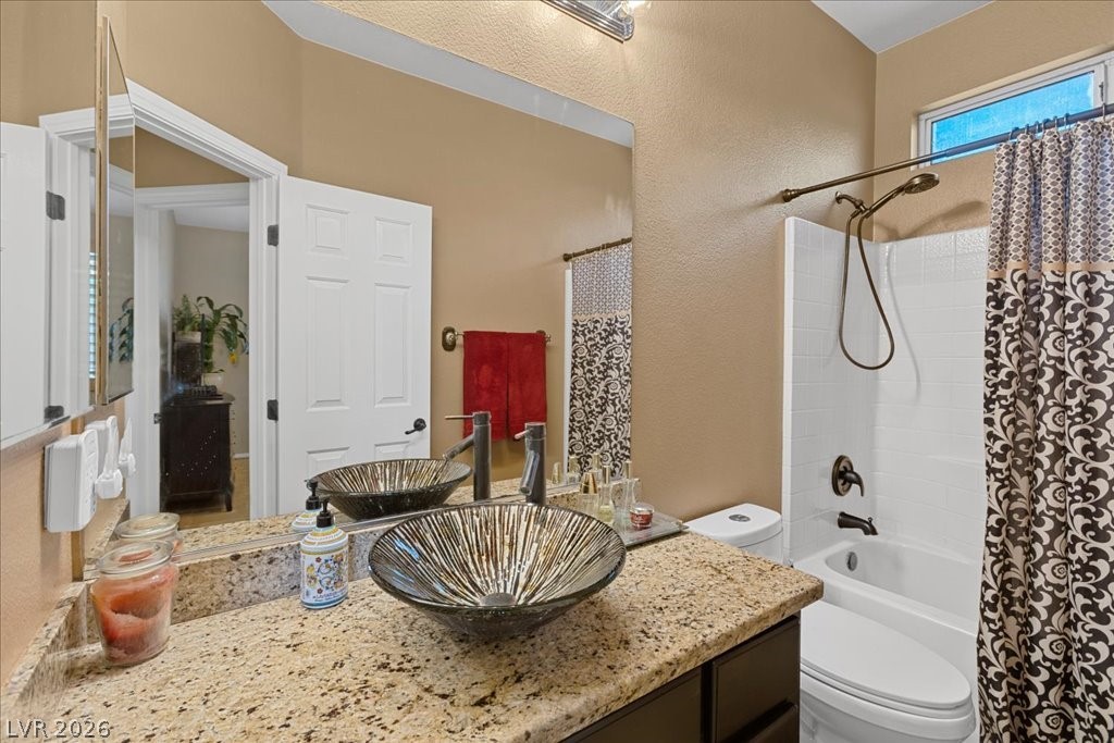 Photo 19 of 39, 284 Ben Johnson Court
