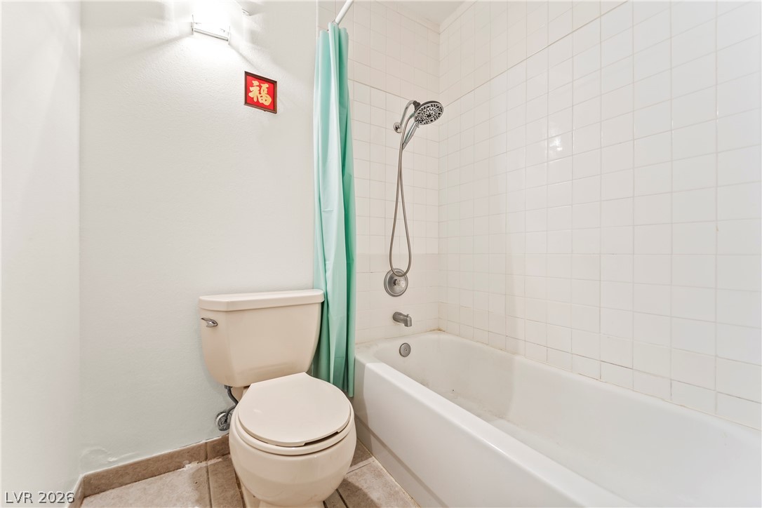 Photo 14 of 46, 750 S Royal Crest Circle #312