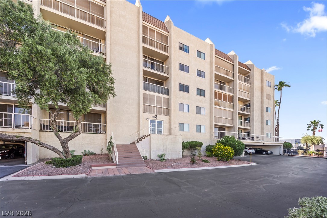 Photo 38 of 46, 750 S Royal Crest Circle #312