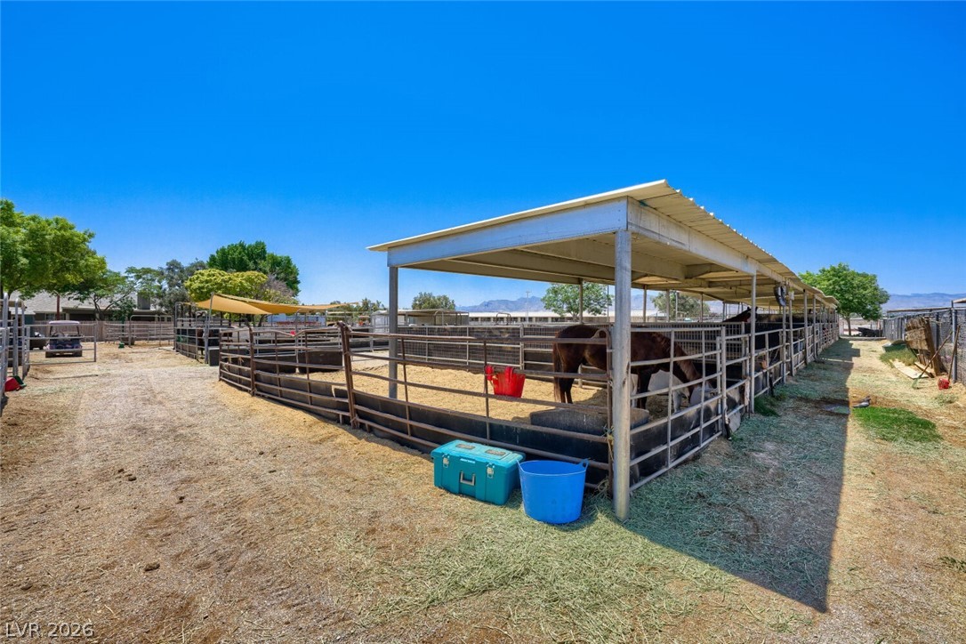Photo 7 of 40, 6320 Horse Drive
