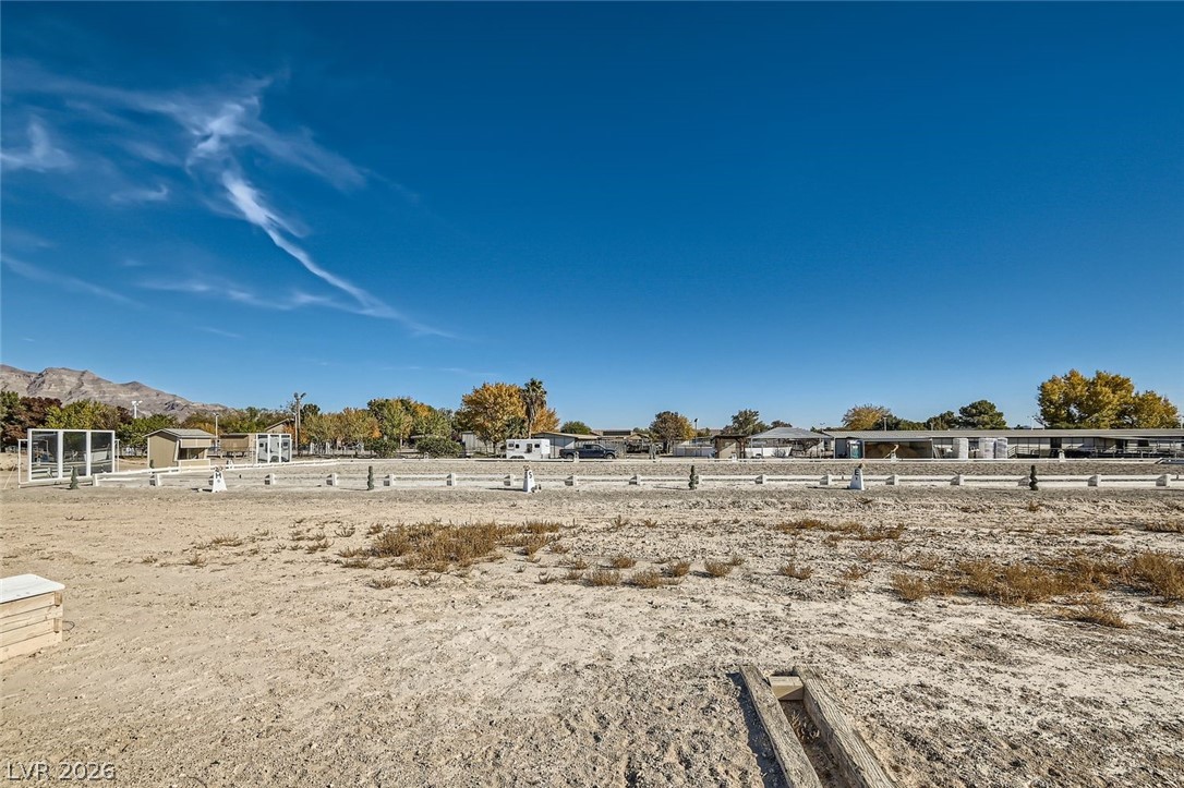 Photo 8 of 11, 2 Acres Horse & Torrey Pines