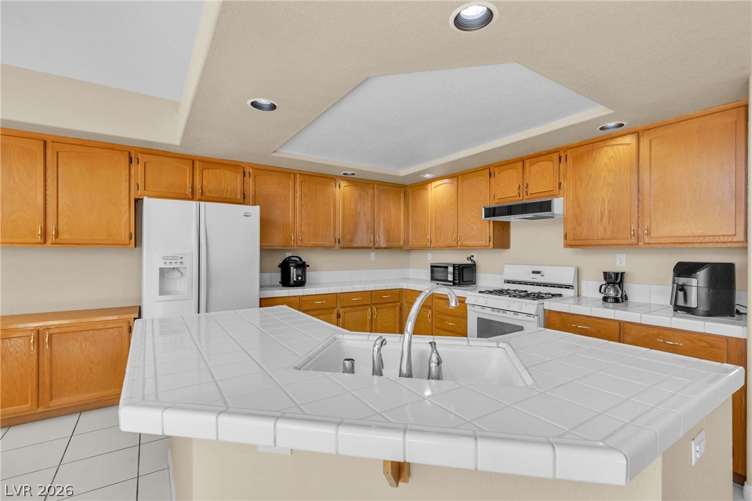 Photo 11 of 53, 7425 Enchanted Hills Court