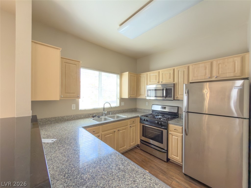 Photo 6 of 10, 5250 S Rainbow Boulevard #2151