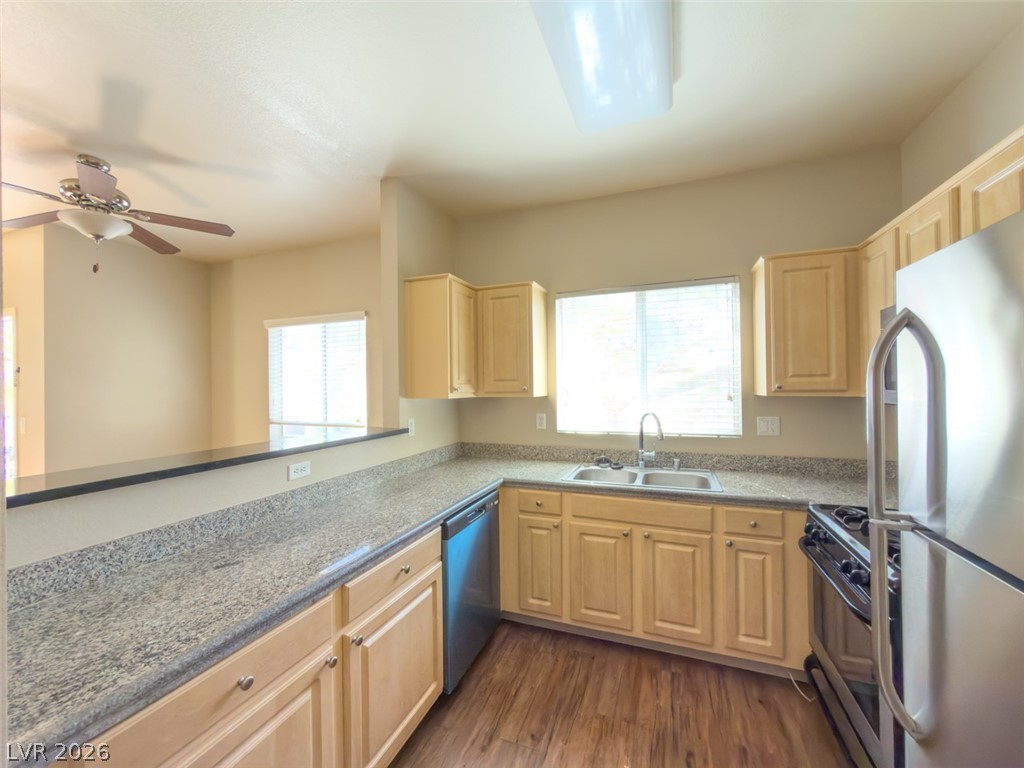 Photo 7 of 10, 5250 S Rainbow Boulevard #2151