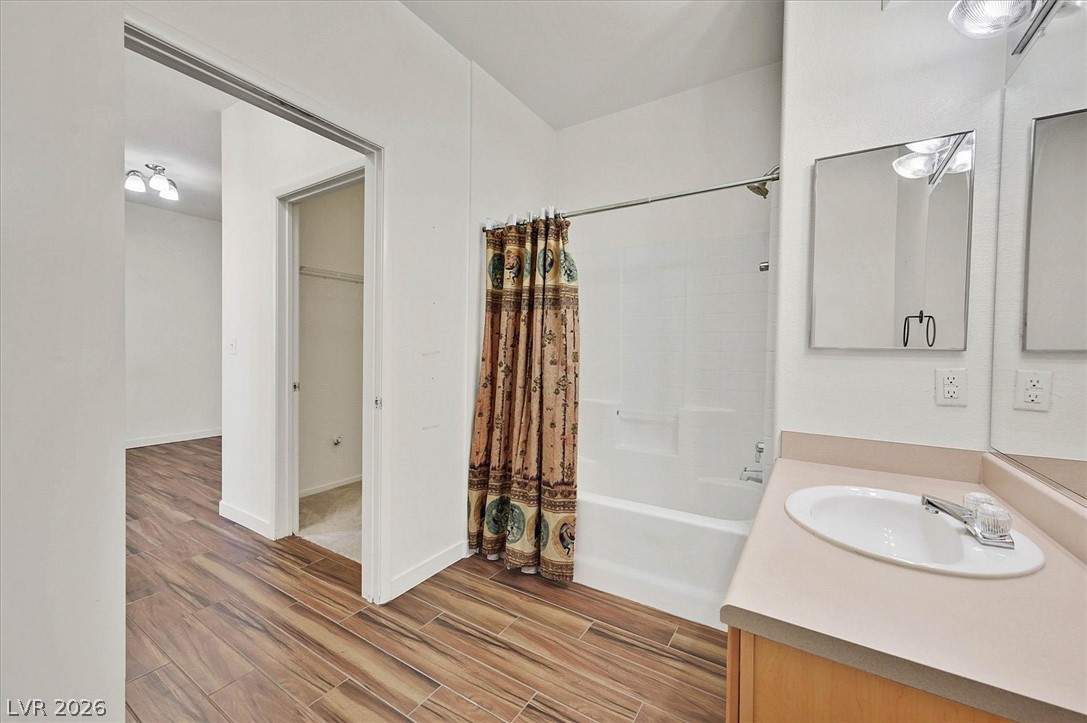 Photo 16 of 26, 720 Peachy Canyon Circle #101