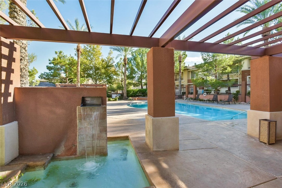 Photo 24 of 26, 720 Peachy Canyon Circle #101