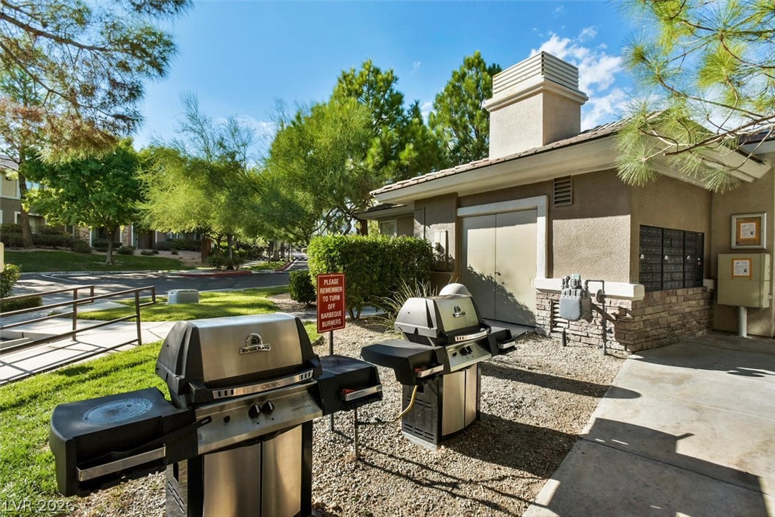 Photo 25 of 26, 720 Peachy Canyon Circle #101