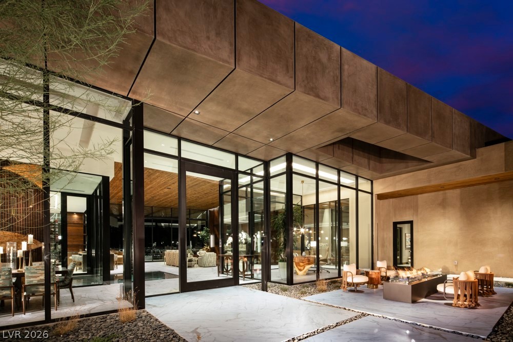 7 Stoneshead Court, Henderson