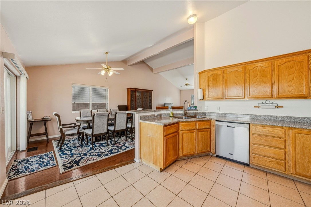 Photo 11 of 32, 4307 Jacksboro