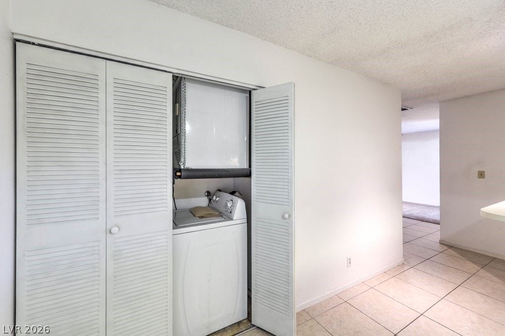 Photo 9 of 28, 425 N Lamb Boulevard #A
