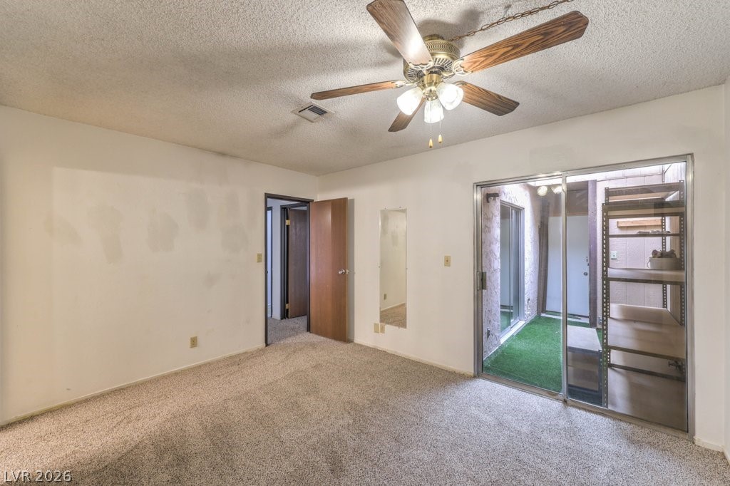 Photo 20 of 28, 425 N Lamb Boulevard #A