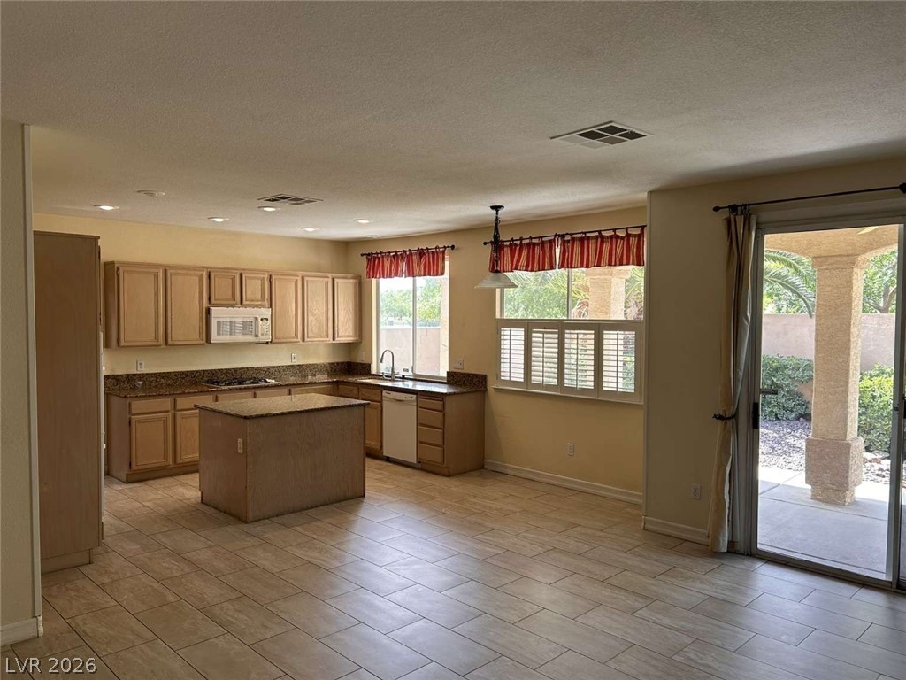 Photo 15 of 48, 9033 Cotton Rose Way