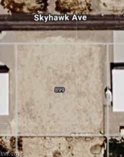 Photo 2 of 899 Skyhawk Avenue