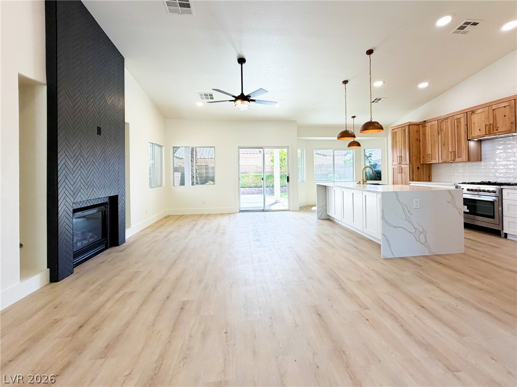 Photo 4 of 4197 Bottiglia Avenue
