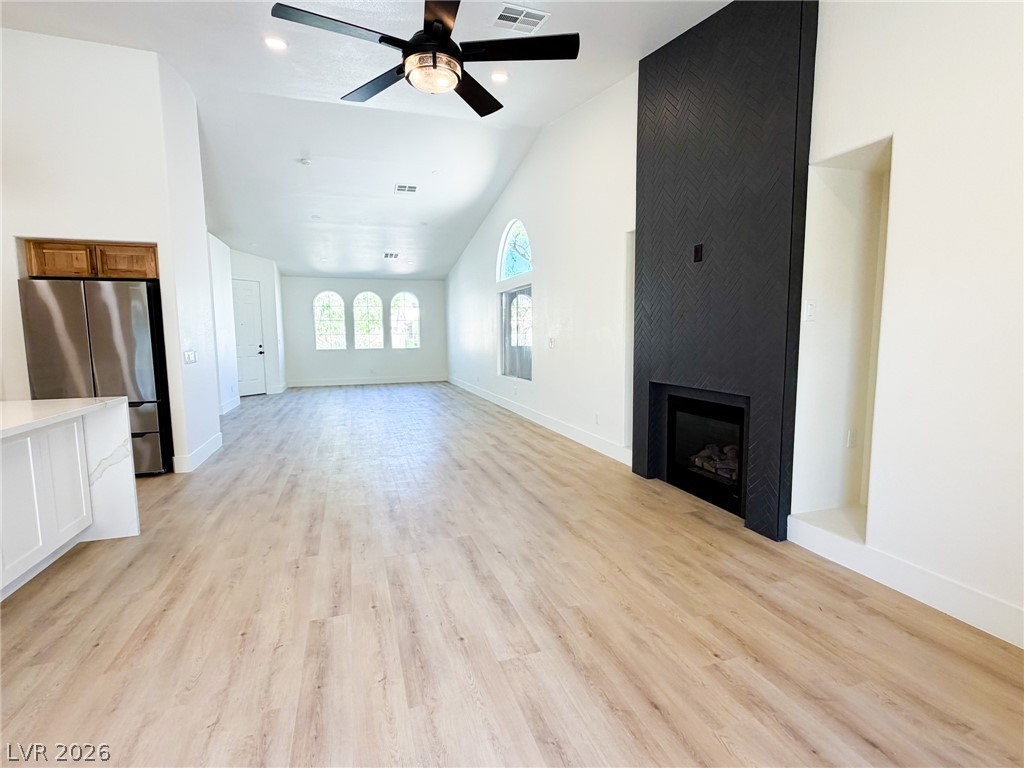 Photo 5 of 4197 Bottiglia Avenue