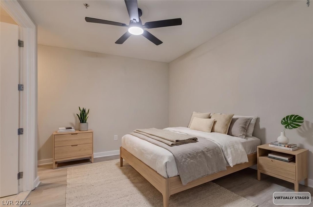 Photo 11 of 25, 4525 Dean Martin Drive #810