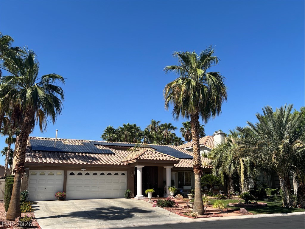 1412 October Oak Avenue, Las Vegas 89123