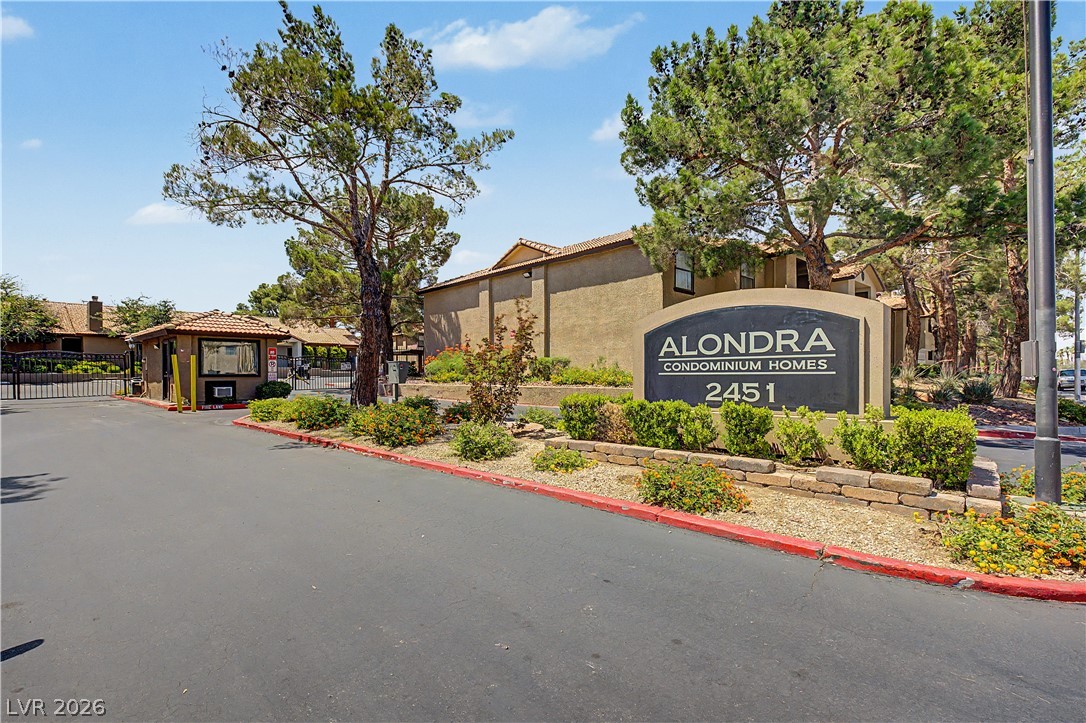 2451 N Rainbow Boulevard #2122, Las Vegas 89108