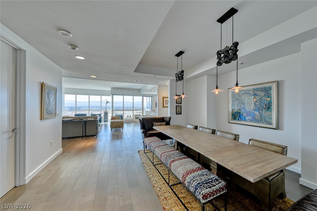 Photo 13 of 44, 4525 Dean Martin Drive #2806