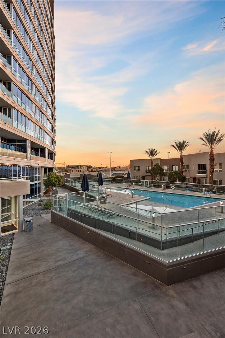 Photo 40 of 44, 4525 Dean Martin Drive #2806