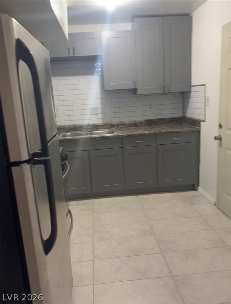 Photo 9 of 26, 2400 Pardee Place