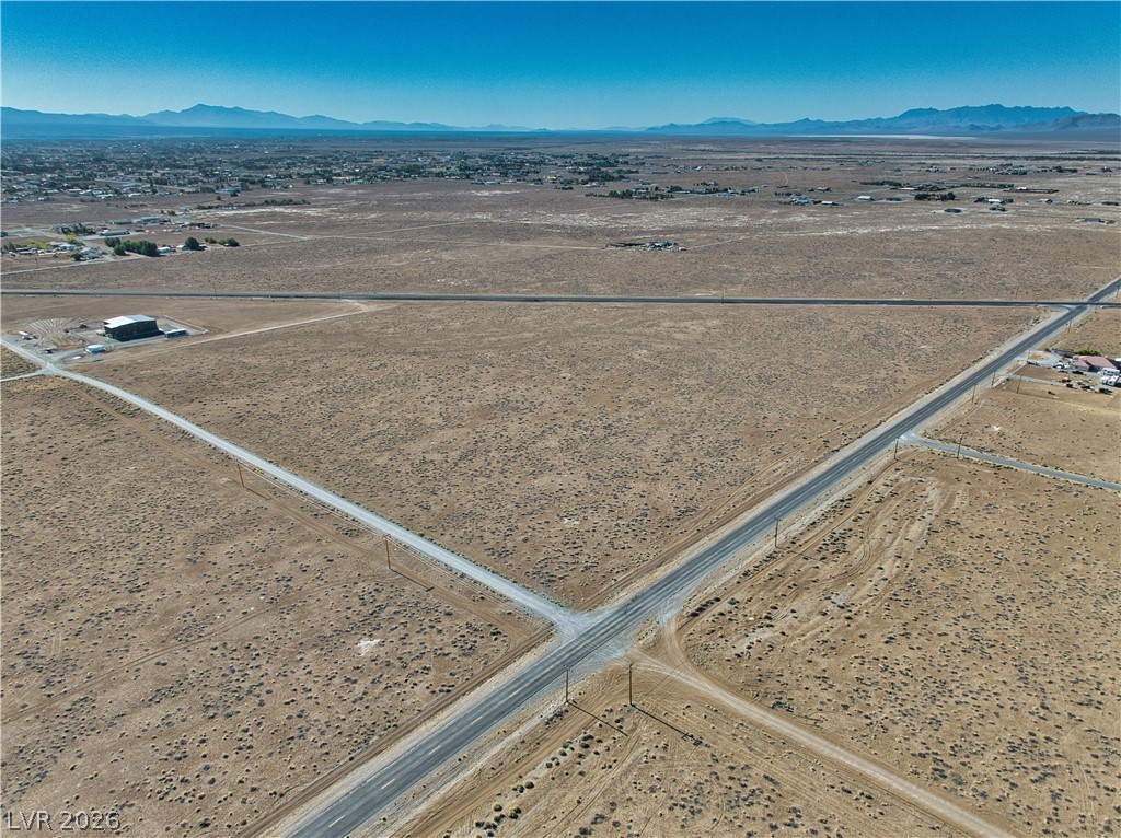 Photo 9 of 14, 2800 W Nevada Highway 372