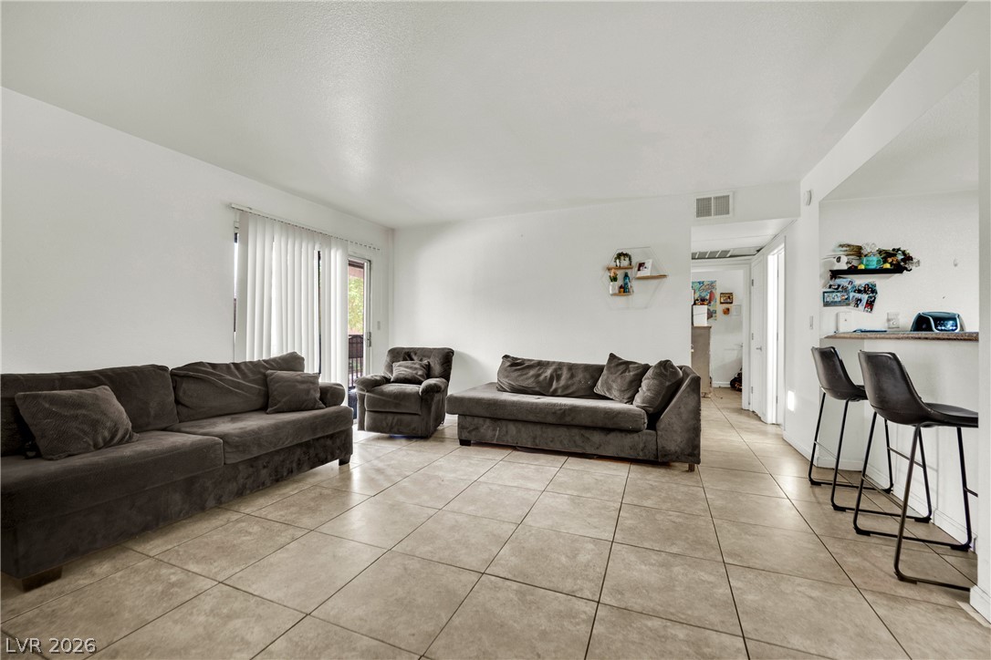 Photo 7 of 28, 4470 Sandy River Drive #57