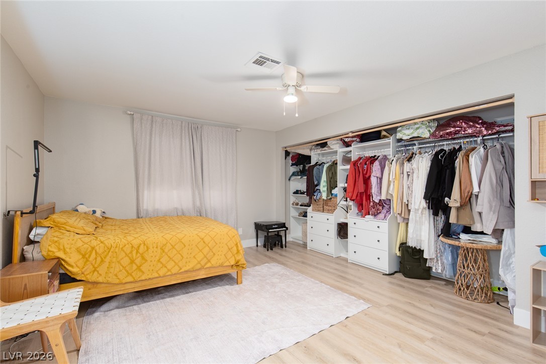 Photo 18 of 27, 8804 River Pines Court #202
