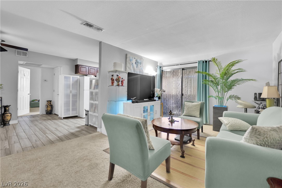 Photo 4 of 5098 River Glen Drive #198