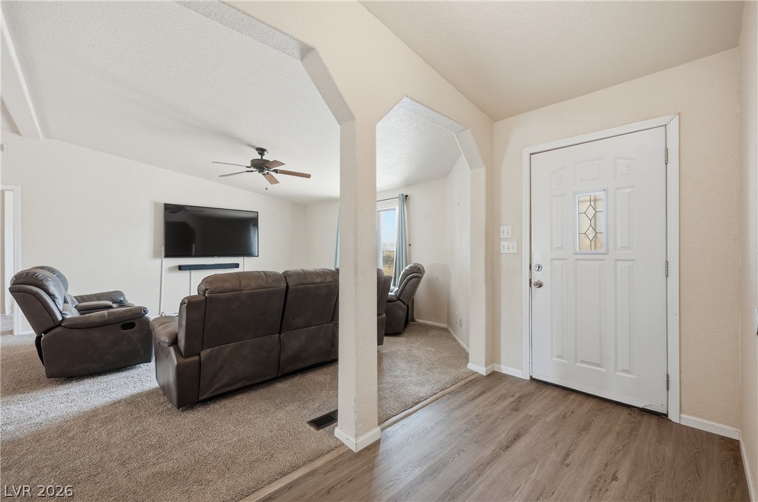 Photo 9 of 31, 2451 E Jayme Street