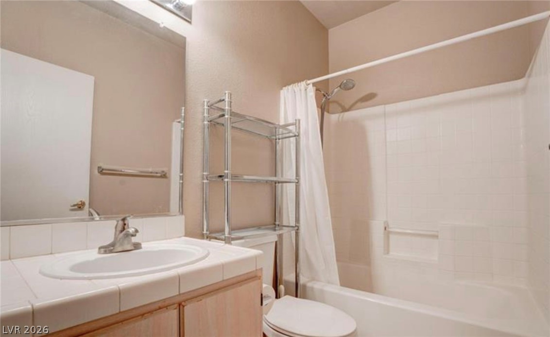 Photo 11 of 32, 5000 Red Rock Street #237