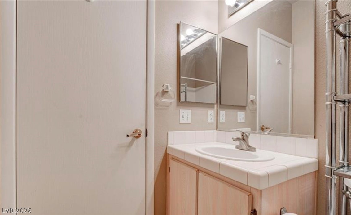Photo 12 of 32, 5000 Red Rock Street #237