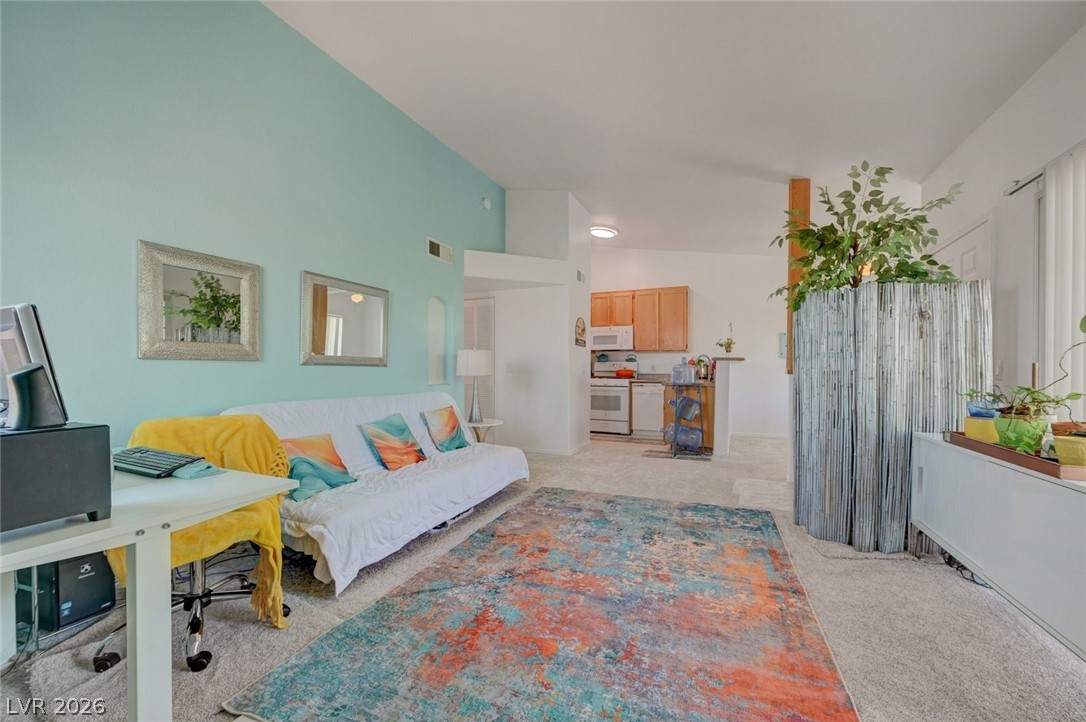 Photo 8 of 50, 3318 N Decatur Boulevard #2072